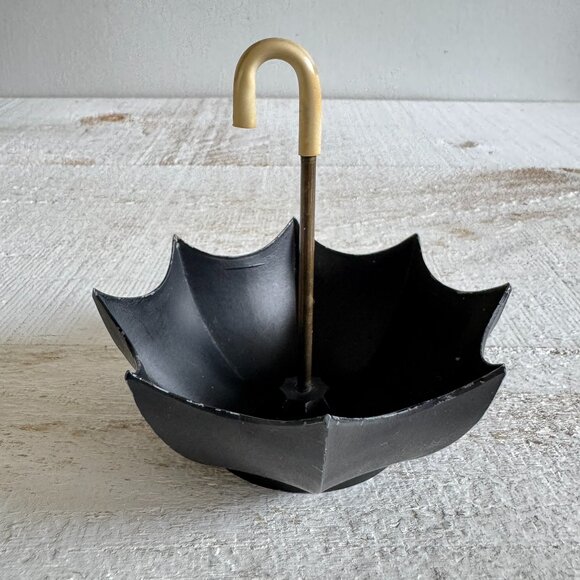 Vintage Black Metal Umbrella Ring Dish - Picture 1 of 14